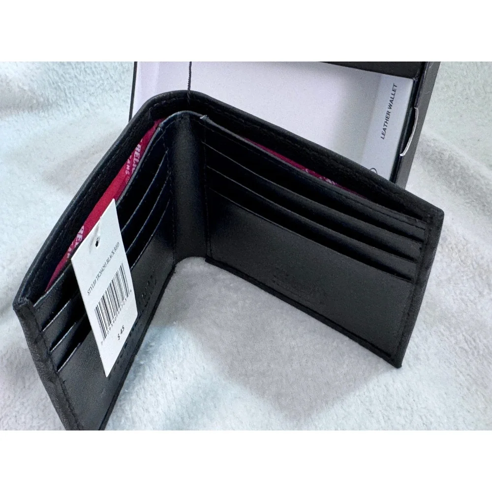 True Religion Black Leather Bifold Wallet Horseshoe Logo w/ Box NWT